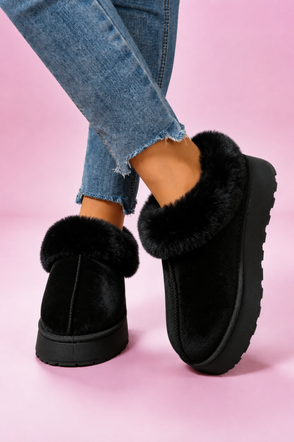 ChatGPT Image 24 jul 2026, 09_37_41 ZAPATOS UGG